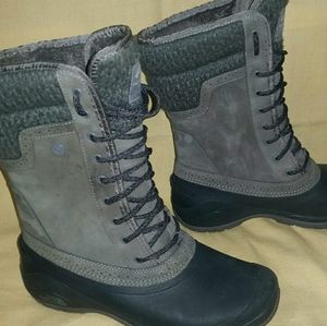 Women's North Face Boots